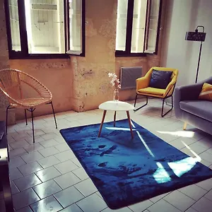https://appartement-de-charme-au-cur-dauch-4-pers.midi-pyreneeshotels.com